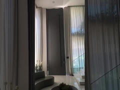 ประตูแกนกลาง