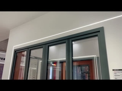 ประตูบานเฟี้ยม