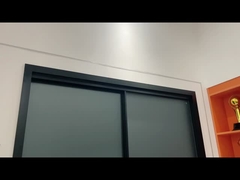 16. ประตูบานเลื่อนแคบมาก